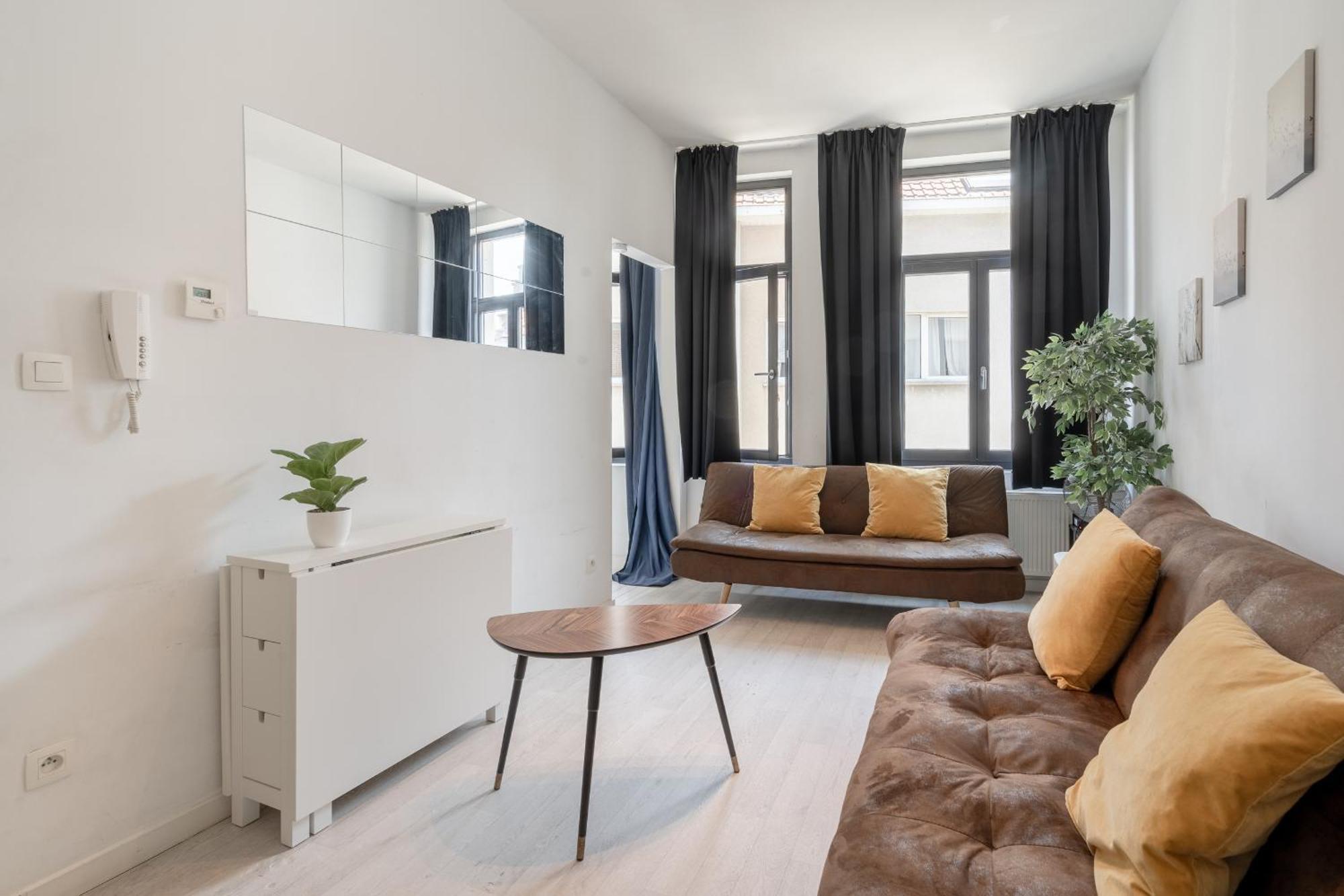 Beautiful Cozy Apartments In The Heart Of Antwerpen Bagian luar foto